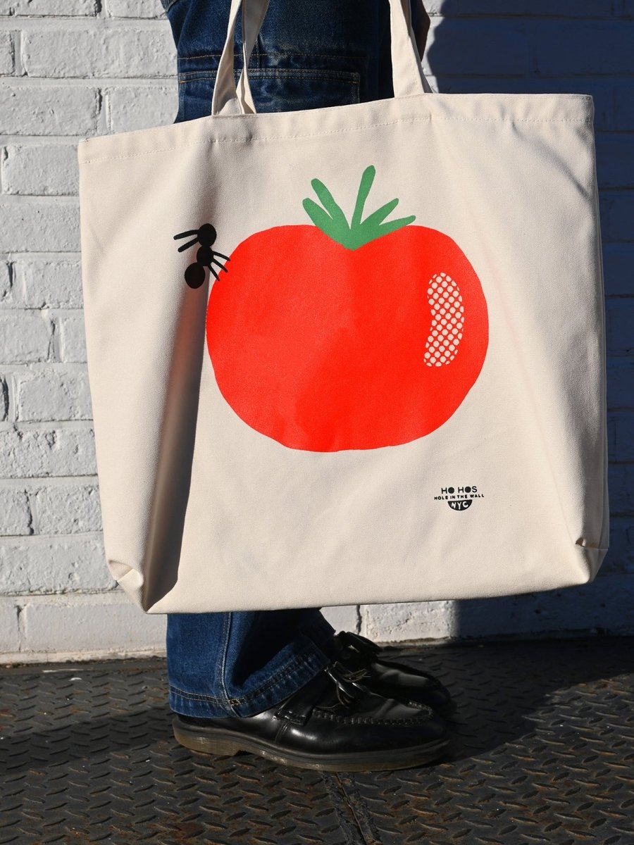 "Tomato" tote bag - Design by HO HOS HOLE IN THE WALL